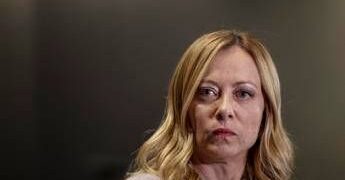 Ucraina, verso vertice ‘volenterosi’: Meloni tiene punto su no a soldati italiani