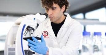 Un giovane su tre ipofertile, in UniCamillus programma prevenzione infertilità