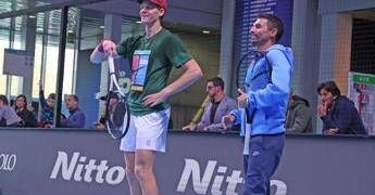 Vagnozzi, ‘salta’ la sfida con Sinner: il coach di Jannik out al secondo turno del Million Dollar 1 Point Slam