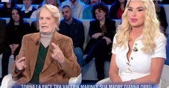 Valeria Marini e la mamma, scoppia la pace a Domenica In
