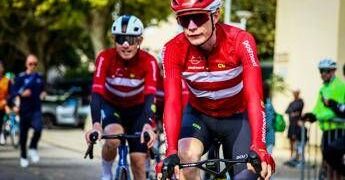 Vingegaard, brutta caduta in allenamento per… staccare un amatore