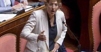 Violenza sulle donne, ecco testo base Bongiorno: non c’è consenso e arriva ‘freezing’, pene più alte