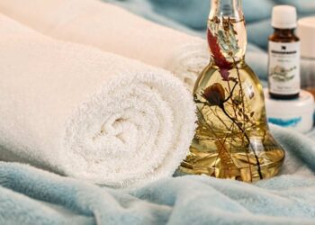 I tre sieri da considerare con l’avanzare dell’età: guida alla skincare efficace