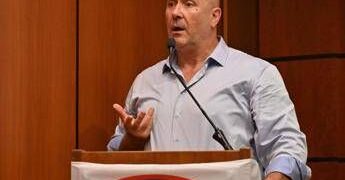 Bandecchi: “Nulla in comune con Vannacci, non c’entro con estrema destra”