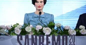 Bianca Balti a Sanremo 2026, Iannelli (Favo): “Dà coraggio. La vita cambia forma ma può tornare a brillare”