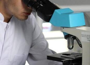 Cancro al seno, svolta per cure su misura dall’identikit del tumore resistente ai farmaci