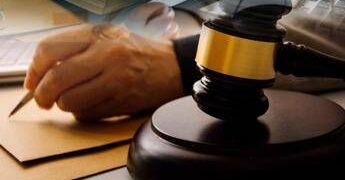 Concorso per notai nella bufera, online giudizi e commenti sui candidati: interrogazione a Nordio