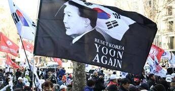 Corea del Sud, ex presidente Yoon condannato all’ergastolo