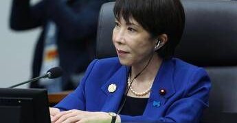 Elezione in Giappone, partito premier Takaichi verso maggioranza: le proiezioni