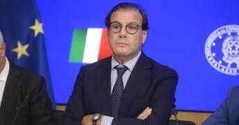 Fisco, Leo: “Ipotesi decreto omnibus a completamento riforma”