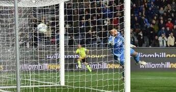 Fullkrug tocca di mano, Rabiot segna: gol annullato al Milan contro il Pisa