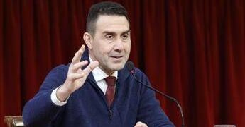 Futuro nazionale, la linea di Vannacci: “Prima l’Italia, poi Stato e Istituzioni e poi il diritto”