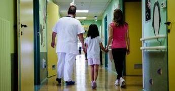 Giornata mondiale cardiopatie congenite, Ferrero (Anmco): “Tanti passi avanti, 90% bimbi oggi diventa adulto”