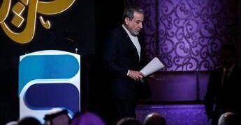 Iran: “Non rinunceremo ad arricchire uranio anche se ci verrà imposta una guerra”