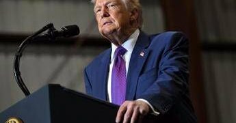 Iran, Trump pensa a ‘mini attacco’: il piano Usa per spingere Teheran all’accordo