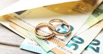 Lascia tutto all’amante, figlio fa causa per l’eredità e vince