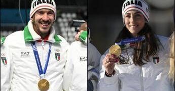 Milano Cortina, Ghiotto e Vittozzi portabandiera nella cerimonia di chiusura: chi sono i due olimpionici azzurri