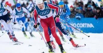 Milano Cortina, Klaebo sembra Bolt: sprint da sogno nello sci di fondo