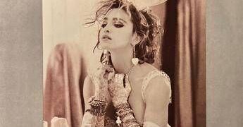 Morto Billy Steinberg, paroliere di successi come Like a Virgin di Madonna e True Colors di Cindy Lauper