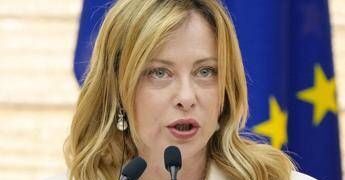 Pacchetto Sicurezza, Meloni: “Non sono misure spot. Ok a norme per prevenire gruppi violenti in piazza”