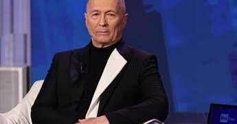 Paolo Belli a Verissimo, da Ballando alle difficoltà della moglie Deanna