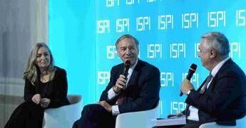 Pompeo: ‘O crediamo in noi stessi o diventeremo vassalli di Pechino”’