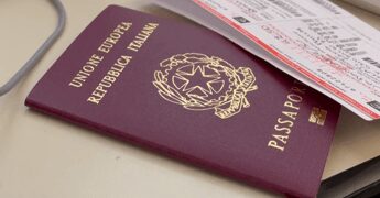 Poste italiane, quasi 151 mila richieste di rilascio e rinnovo del passaporto in uffici postali