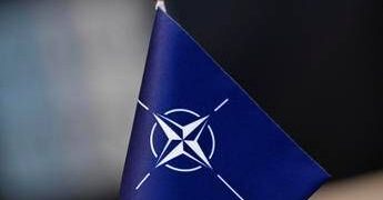 “Prepararsi a rischio guerra Russia-Nato”, l’appello dei leader militari di Berlino e Londra