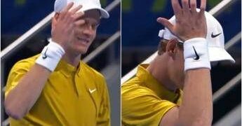 Prima sbaglia, poi si colpisce la testa: Sinner ‘stizzito’ a Doha