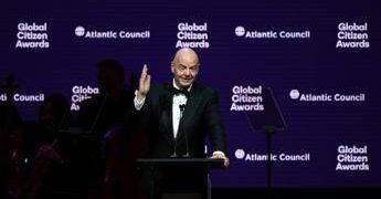 Riammissione Russia, anche Ue boccia Infantino: “Non si ignori dolore causato da guerra”
