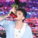 Sanremo 2026, Olly torna al Festival: un anno dalla vittoria con ‘Balorda nostalgia’