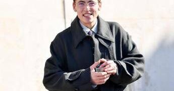 Sanremo 2026, Tredici Pietro chi è: gli esordi e il rapporto con papà Gianni Morandi