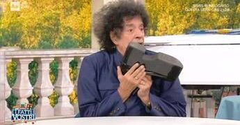 Scontro a ‘I Fatti Vostri’, Ivano Michetti lancia una scarpa in studio: cosa è successo