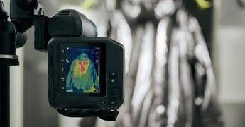 Sport invernali: l’innovazione tecnologica contro il raffreddamento muscolare pre-gara