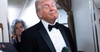 Trump conferma i piani per l’arco trionfale a Washington: “Deve essere il più grande”