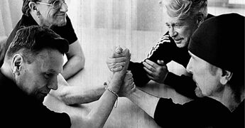 U2, ritorno a sorpresa: Ep di 6 tracce ispirato agli eventi globali