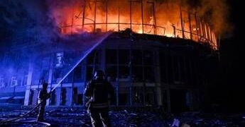 Ucraina, continuano i raid russi: morti in attacchi a Zaporizhia e Odessa