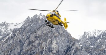 Valanga in Trentino, travolti quattro scialpinisti sopra il lago di Paneveggio