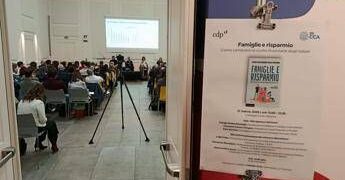 A Torino Cdp incontra studenti per spiegare le scelte finanziarie degli italiani