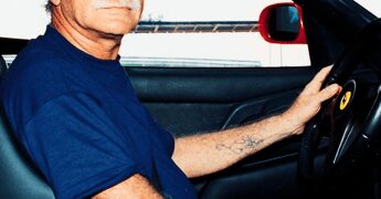 Addio a Gino Paoli, tra note e motori il garage “d’autore”