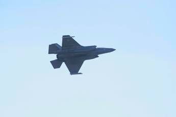 Attacco in Iran, l’analisi del generale Tricarico: “Drone su Cipro? Ipotesi guerra in Europa da scartare”