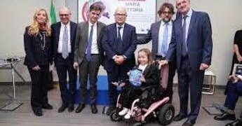 Bambini e malattie rare, premiato il professor Eugenio Maria Mercuri