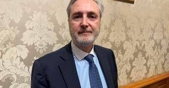 Benessere cervello, Leonardi (Salute): “Ministero punta su stili di vita sani e Fondo Alzheimer”