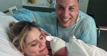 Briga è diventato papà, è nata Allegra: l’annuncio con Arianna Montefiori