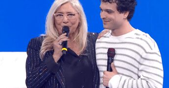 Domenica In, Iva Zanicchi consola Leo Gassmann: “Porta bene arrivare quasi ultimo”