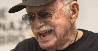 È morto Gino Paoli, l’autore del ‘Cielo in una stanza’ aveva 91 anni