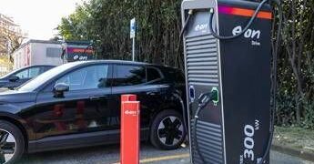 E.On rafforza rete ricarica in Lombardia,inaugurata a Melzo nuova stazione ultra-fast