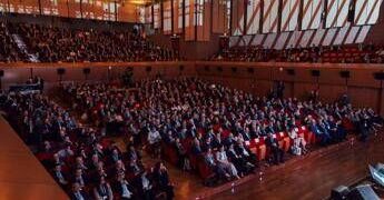 Economia, Fontana: “Lombardia motore del Paese, da consulenti finanziari contributo importante”