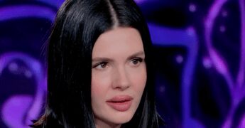 Evelina Sgarbi, l’appello ad Achille Lauro: “Vorrei conoscerlo”. E la dedica a papà Vittorio