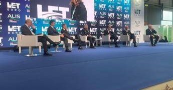 Fiere, Cicerone (Aeronautica): “Italia pensi a supply chain complementare tra difesa e mondo civile”